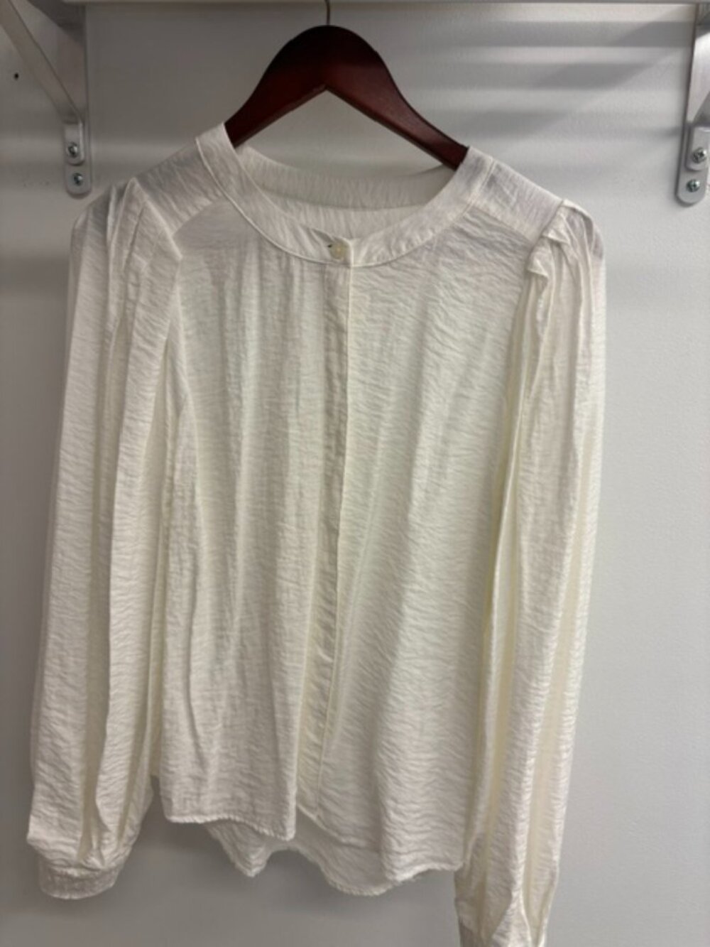 Creamy Puff Sleeve Blouse